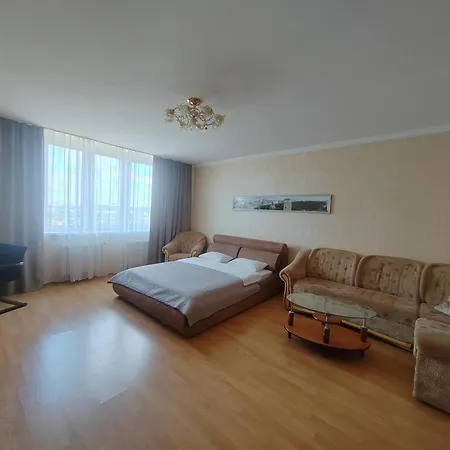 In Complex Korona On Knyazhyi Zaton 21 * Киев