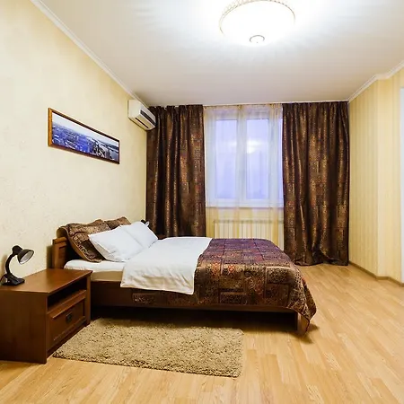 In Complex Korona On Knyazhyi Zaton 21 *